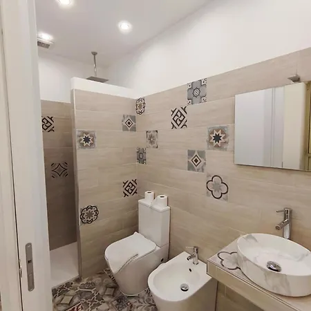 فندق مبيت وإفطار Casa Giuseppe كاتانيا